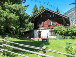 Отель Holiday Home Fürstenhaus  Гинцлинг